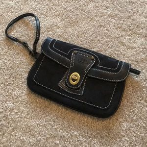 Black Coach Wristlet. Barely used. Like new.
